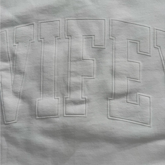 The Bar Wifey Off White Oversized Crewneck Sweater - Picture 3 of 8